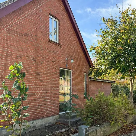 Amazing In With House Sea View *