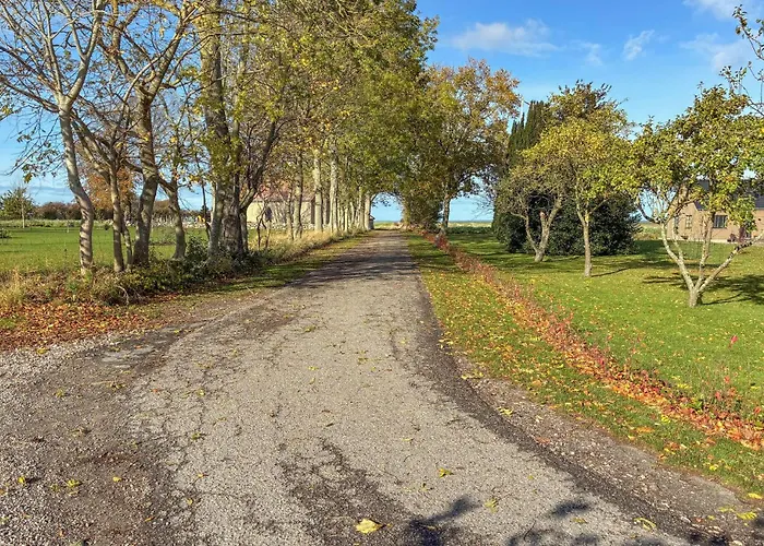 Amazing In With House Sea View *